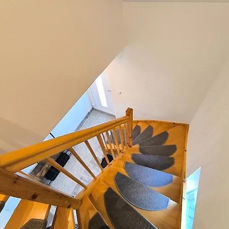 100qm - Grosszuegige Gaestewohnung Zum Wohlfuehlen דירה *
