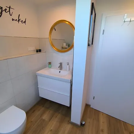 100qm - Grosszuegige Gaestewohnung Zum Wohlfuehlen דירה *