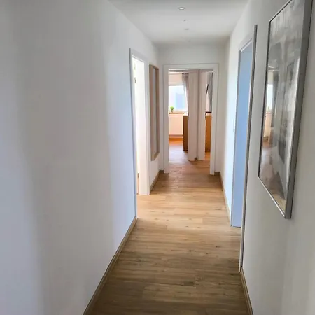 Apartment 100qm - Grosszuegige Gaestewohnung Zum Wohlfuehlen
