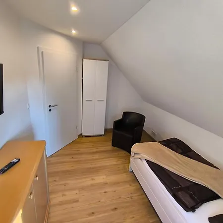 100qm - Grosszuegige Gaestewohnung Zum Wohlfuehlen *