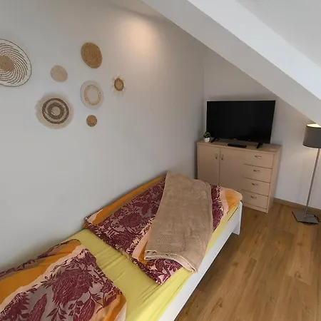 Daire 100qm - Grosszuegige Gaestewohnung Zum Wohlfuehlen