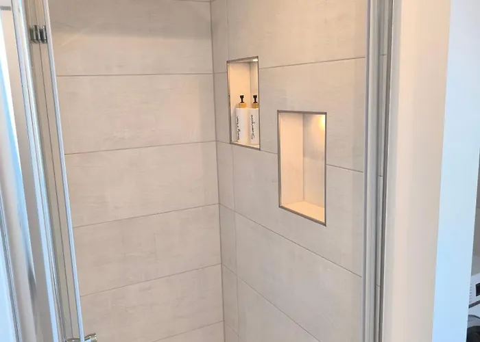 100qm - Grosszuegige Gaestewohnung Zum Wohlfuehlen * Sehnde