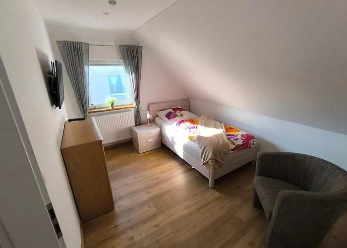 100qm - Grosszuegige Gaestewohnung Zum Wohlfuehlen *